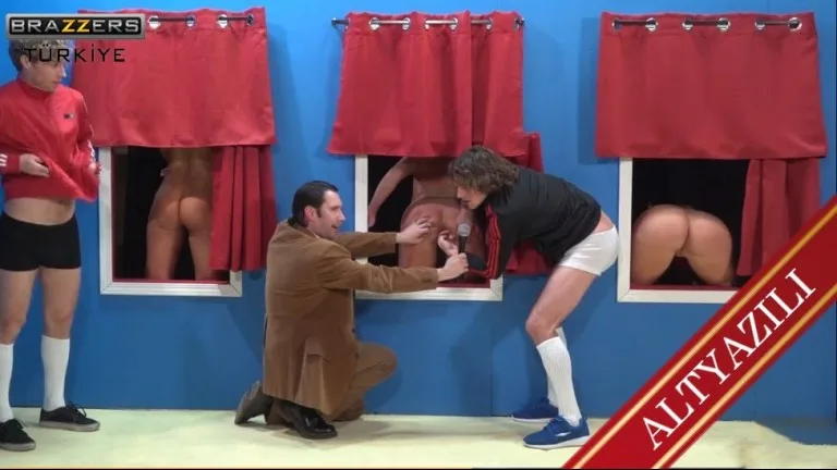 duvardaki bir baska sik yarismasi 1 bolum.jpg
