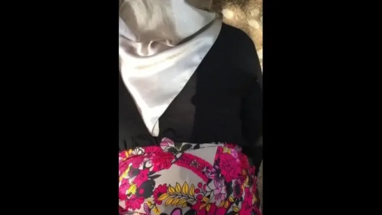 turbanli kadin patronu tarafindan sikiliyor.jpg