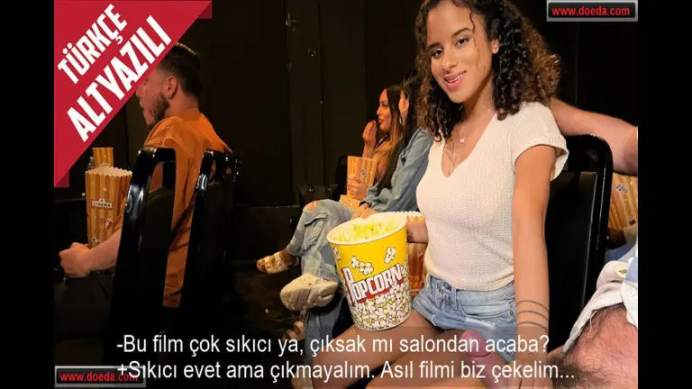 sinemada gittikleri filmden sikilinca asil filmi onlar cevirdi.jpg